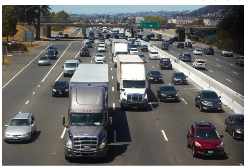 California's Air Board Votes to Scale Down Fleets of Diesel Trucks